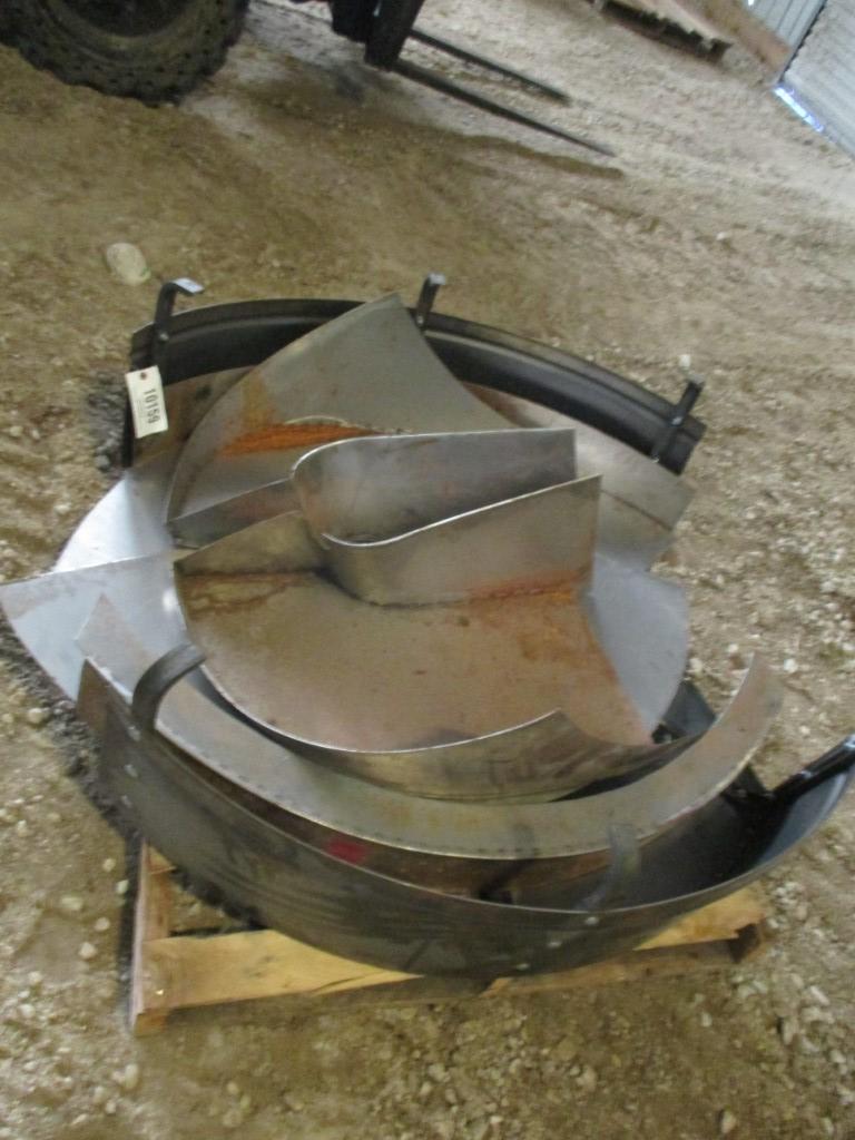 10159- PALLET OF O-12 OR O-14 ORCHARD FENDER SET, NEW
