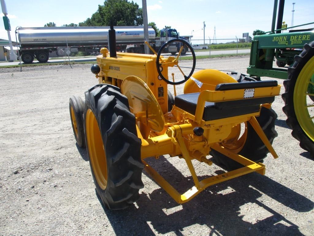 8523-JOHN DEERE MI