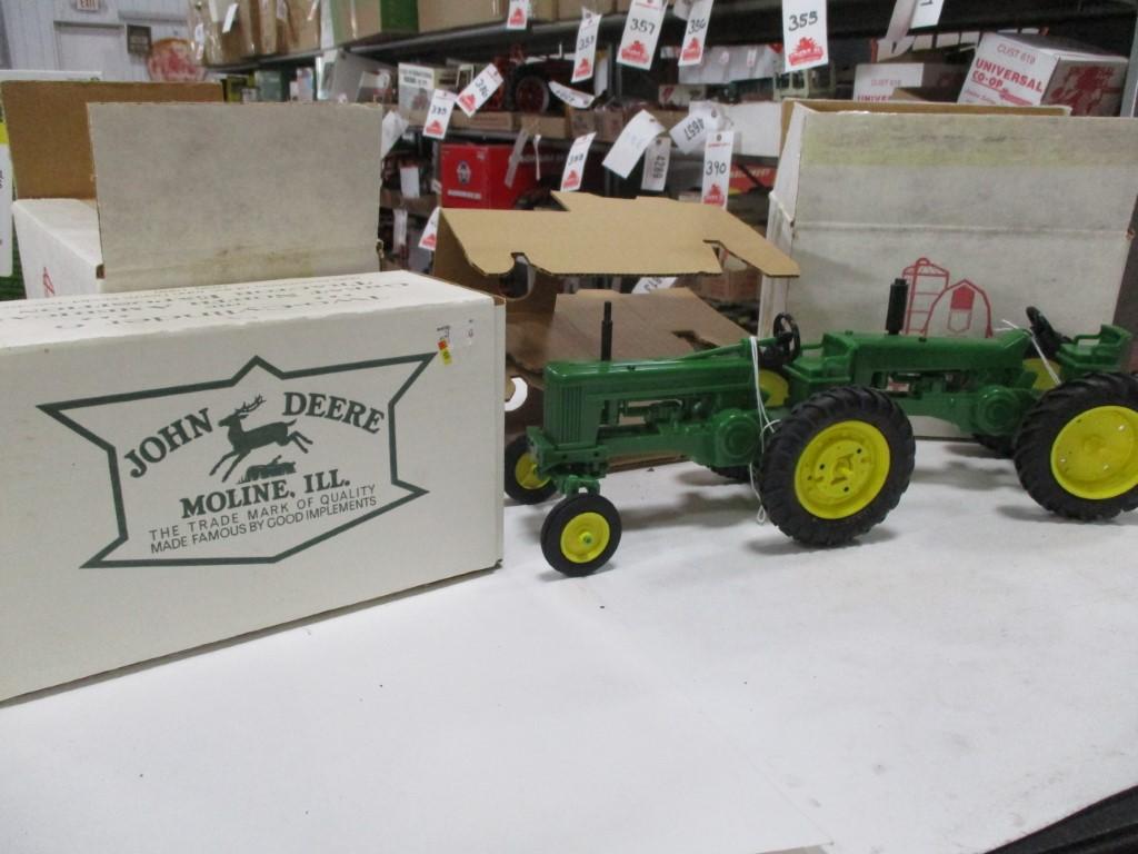 5013-JD BW-40, JD 50, JD 530, NIB, 1/16 SCALE