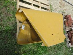 99303- JOHN DEERE NEW GEN FENDER SET (2) NEW