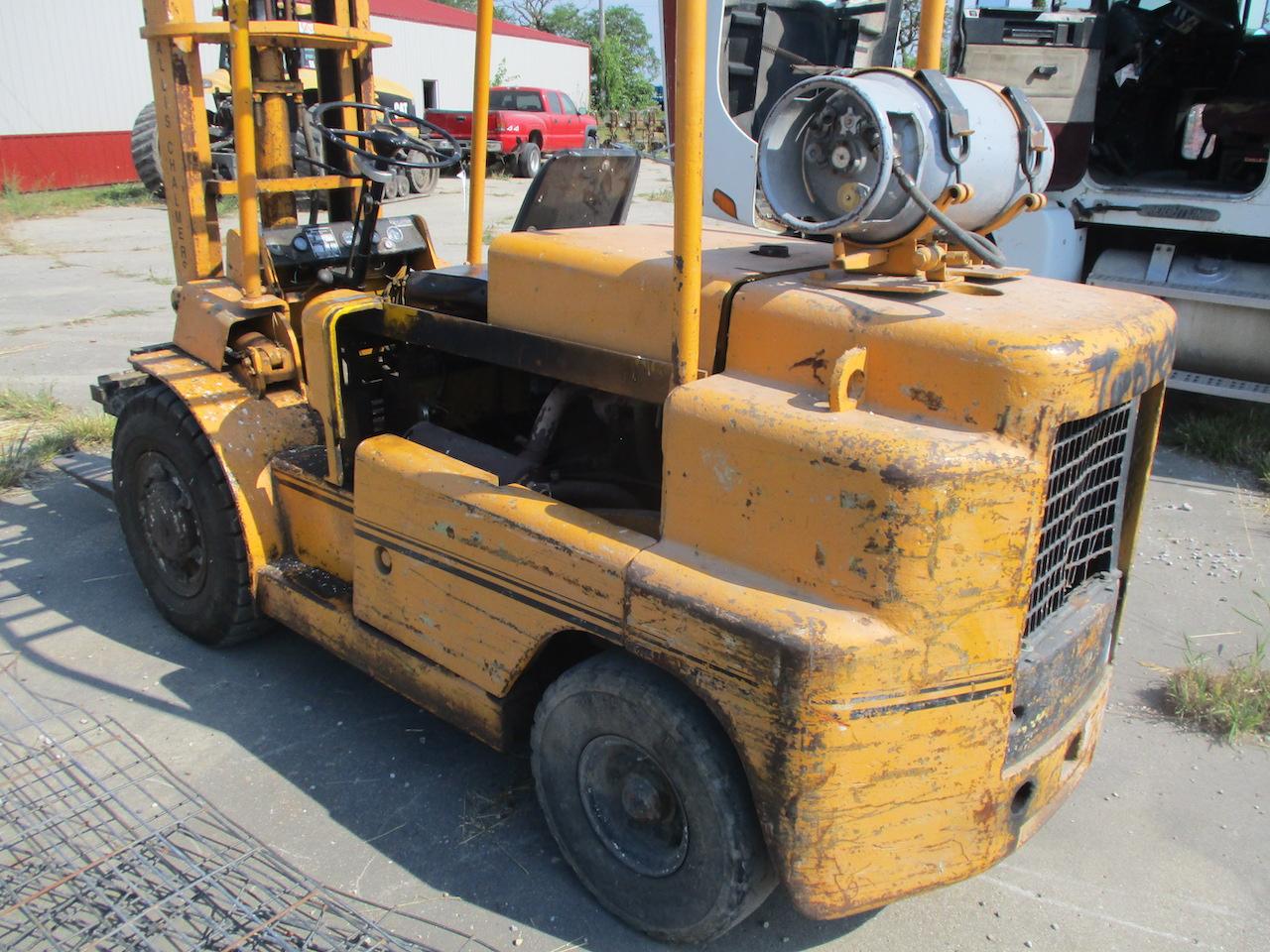 9601-AC TYPE G MODEL FORK LIFT