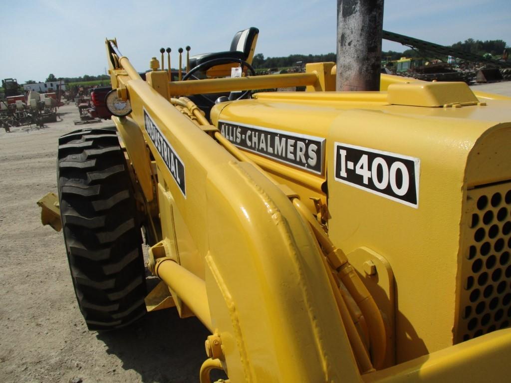 8576-ALLIS CHALMERS w/ BACKHOE I-500