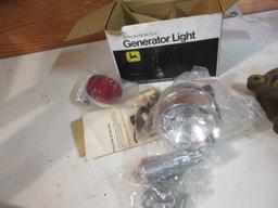 91212-JOHN DEERE NEW OLD STOCK BICYCLE GENERATOR LIGHT