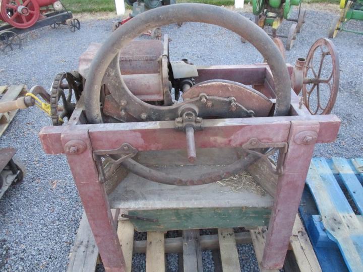 91339-CHAMPION SILAGE CUTTER