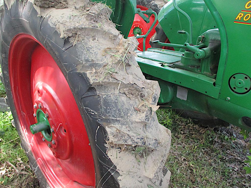 14300-OLIVER 66 TRACTOR