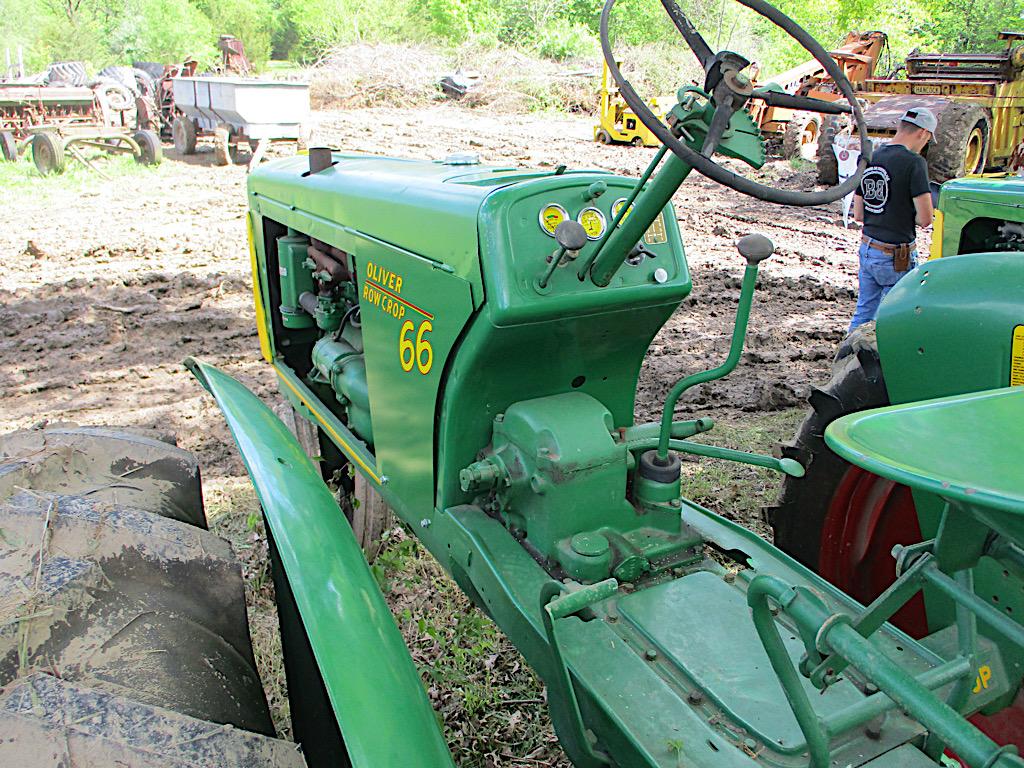 14300-OLIVER 66 TRACTOR