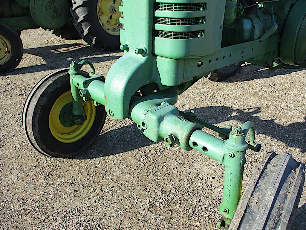 13592-JD AWH TRACTOR