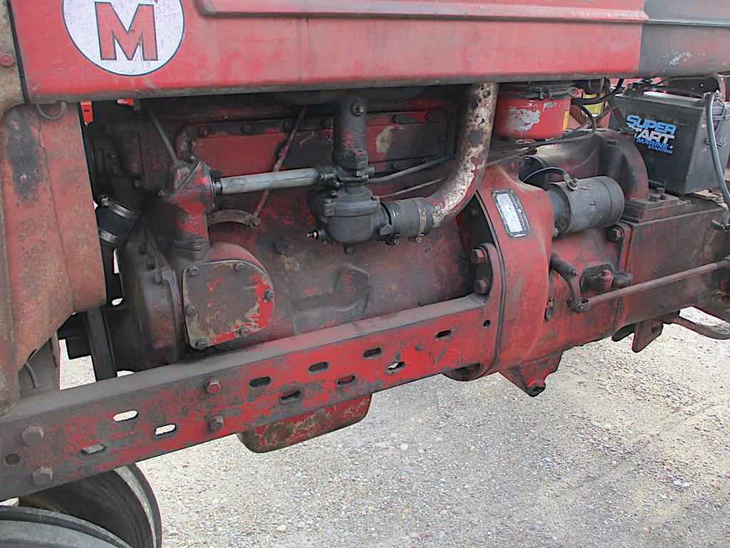 13714-FARMALL SUPER M TRACTOR