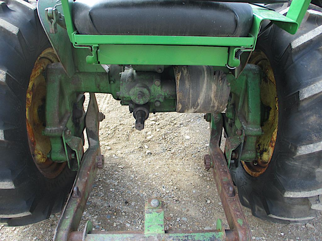 13919-JD M TRACTOR