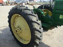 13945-JD 40 TRACTOR