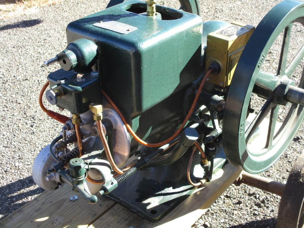 90816-MCCORMICK-DEERING TYPE M STATIONARY ENGINE