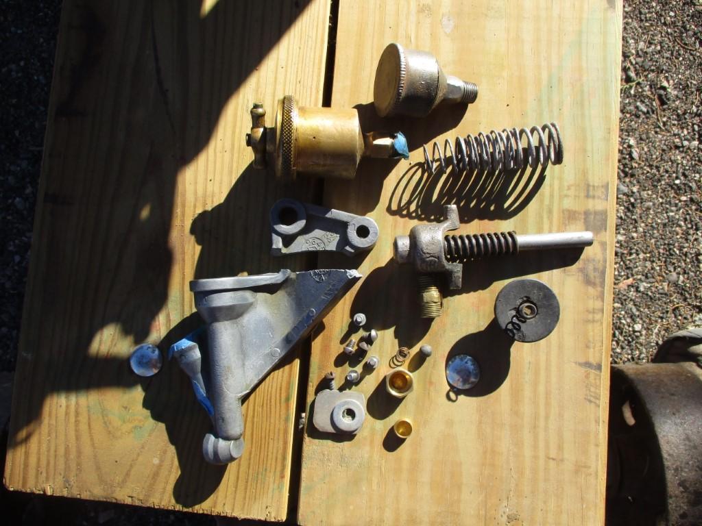 90816-MCCORMICK-DEERING TYPE M STATIONARY ENGINE