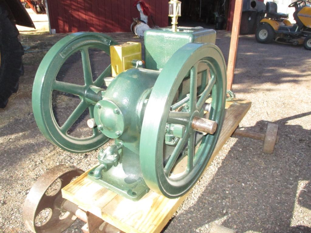 90816-MCCORMICK-DEERING TYPE M STATIONARY ENGINE