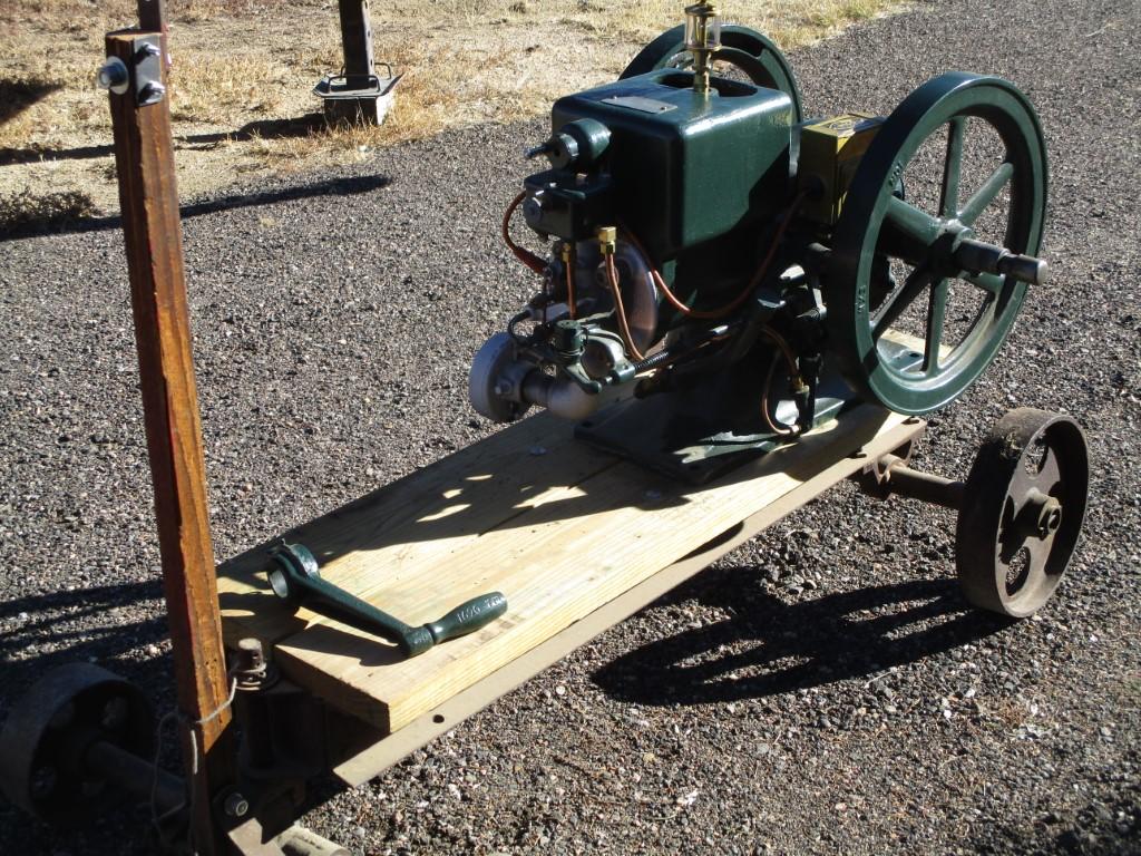 90816-MCCORMICK-DEERING TYPE M STATIONARY ENGINE