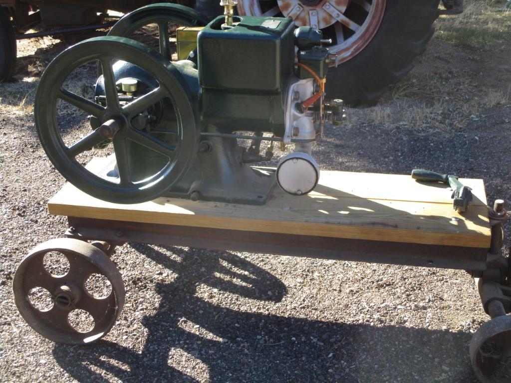 90816-MCCORMICK-DEERING TYPE M STATIONARY ENGINE