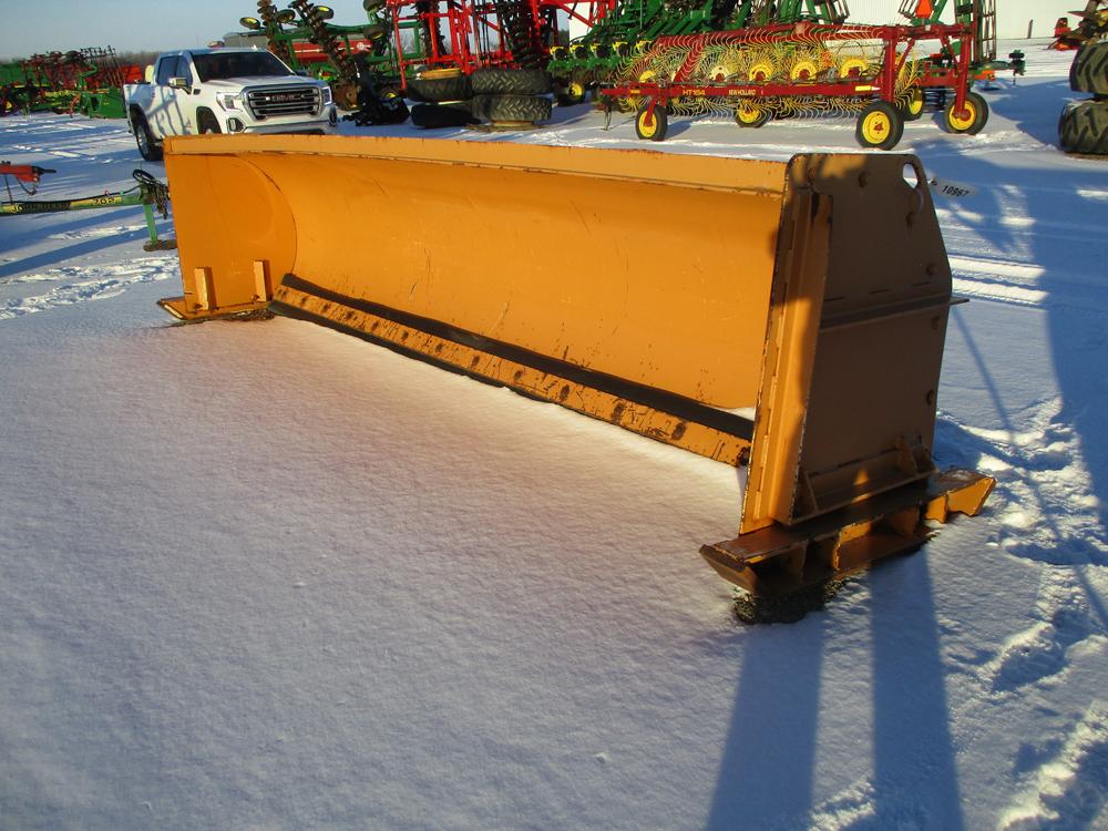 10967- SNOW PUSHER BLADE