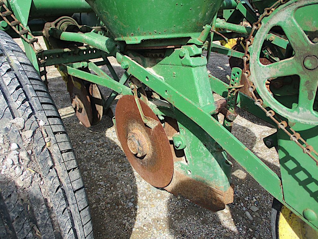 12747-JD 494A 4ROW CORN PLANTER, W/ FERTILIZER