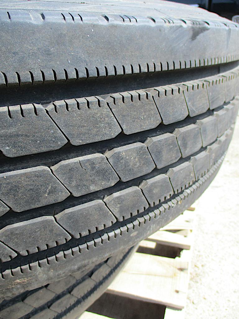 13019-PAIR OF 255/80-22.5 TIRES