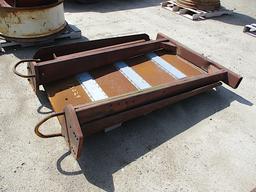 13024-IH ROLL GUARD W/ CANOPY