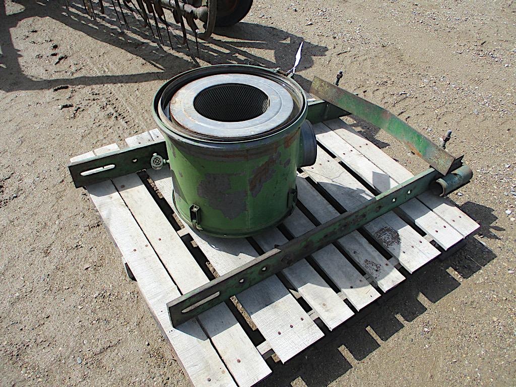 13713-PALLET OF MISC PARTS