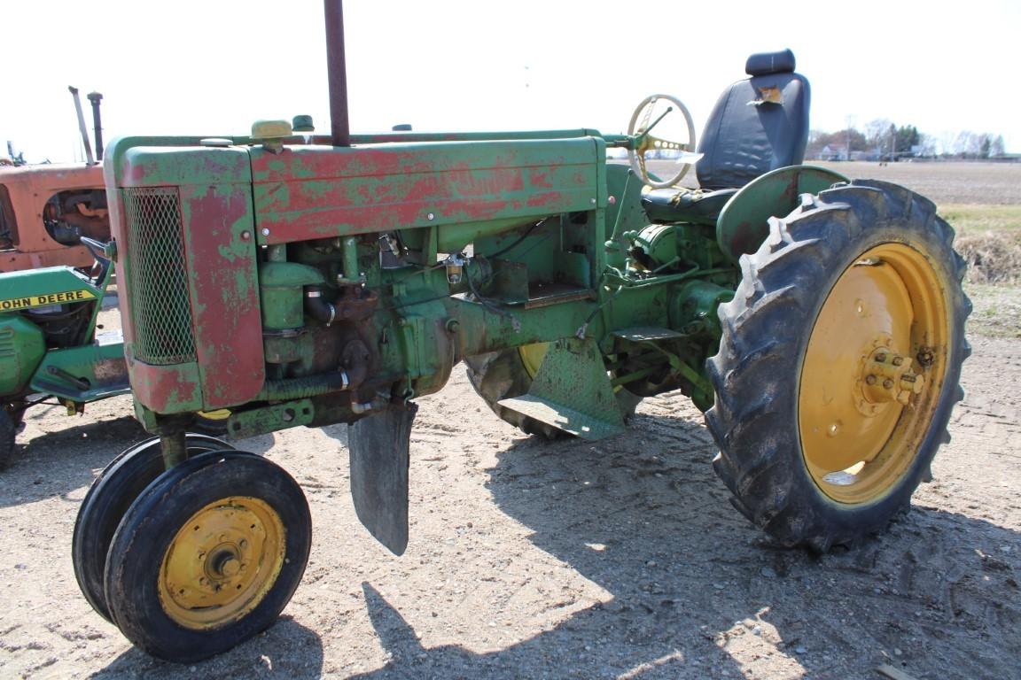 23809-JOHN DEERE MT