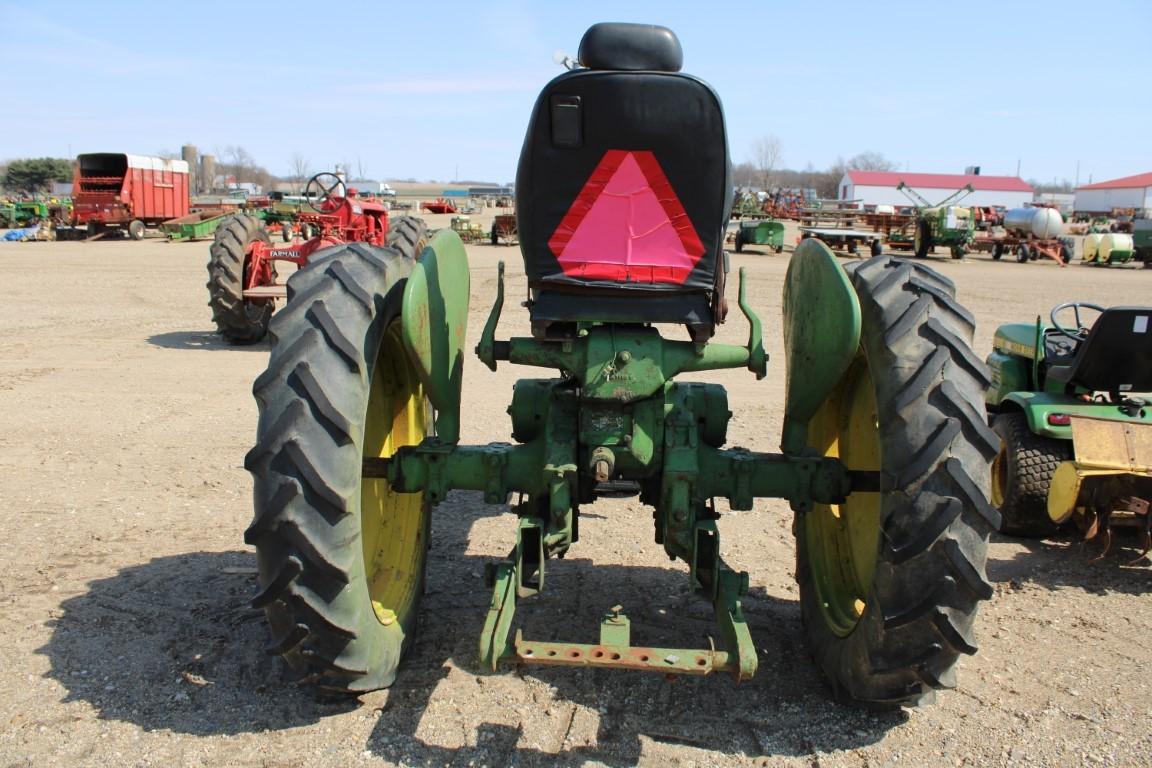 23809-JOHN DEERE MT