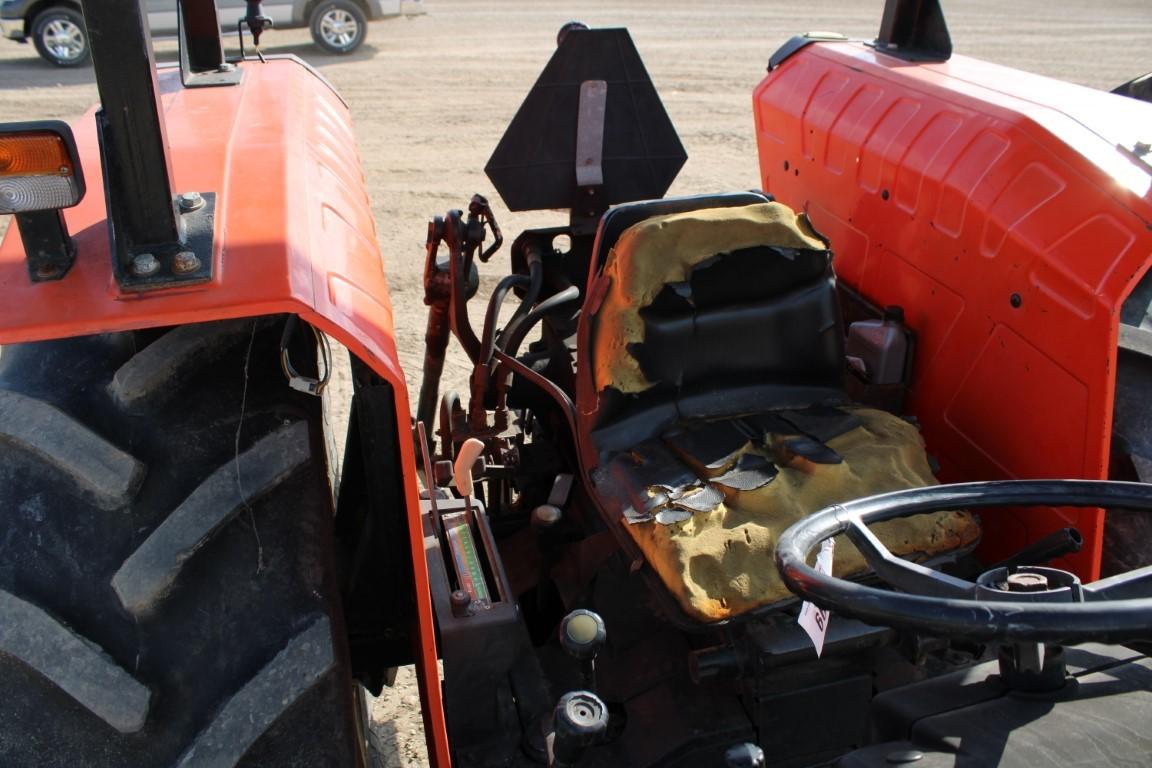23099-AGCO ALLIS 5860