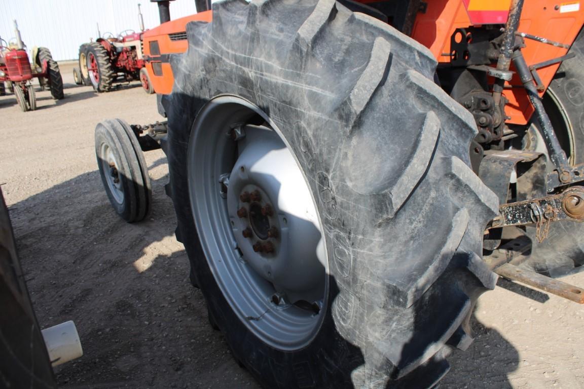 23099-AGCO ALLIS 5860