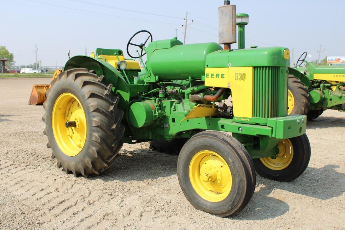 15163-JOHN DEERE 630 STANDARD