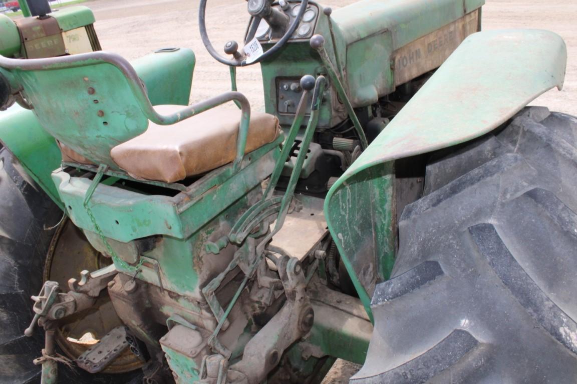 15208-JOHN DEERE 730
