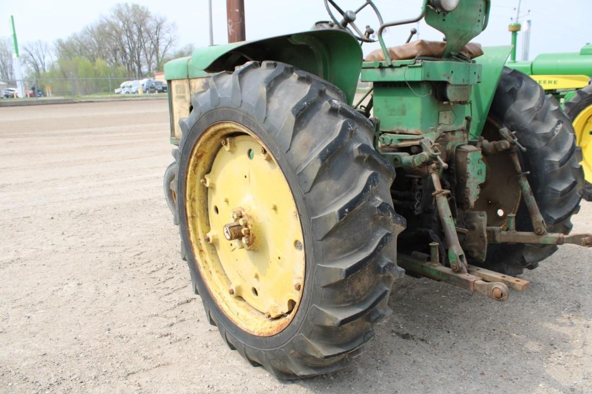 15208-JOHN DEERE 730