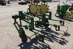15271-JOHN DEERE 3-ROW CULTIVATOR