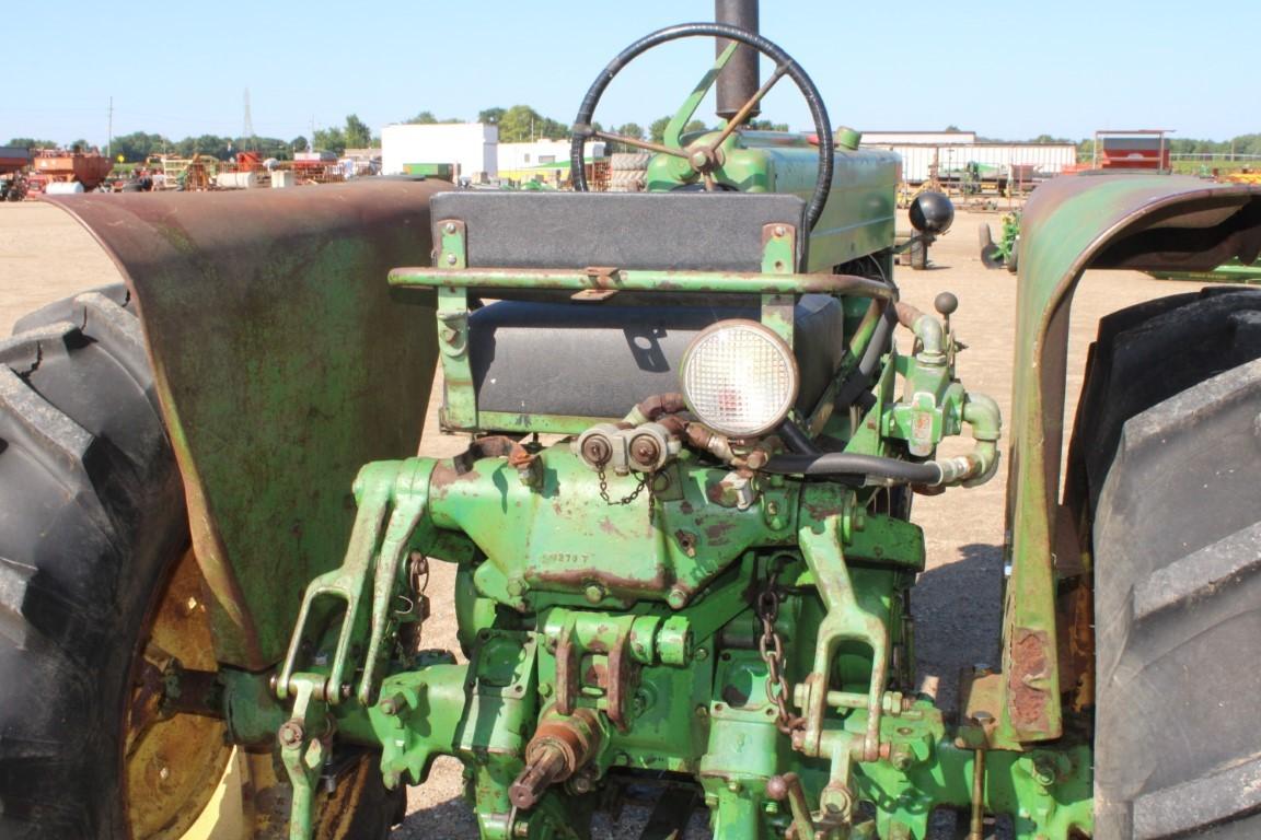 33239-JOHN DEERE 420