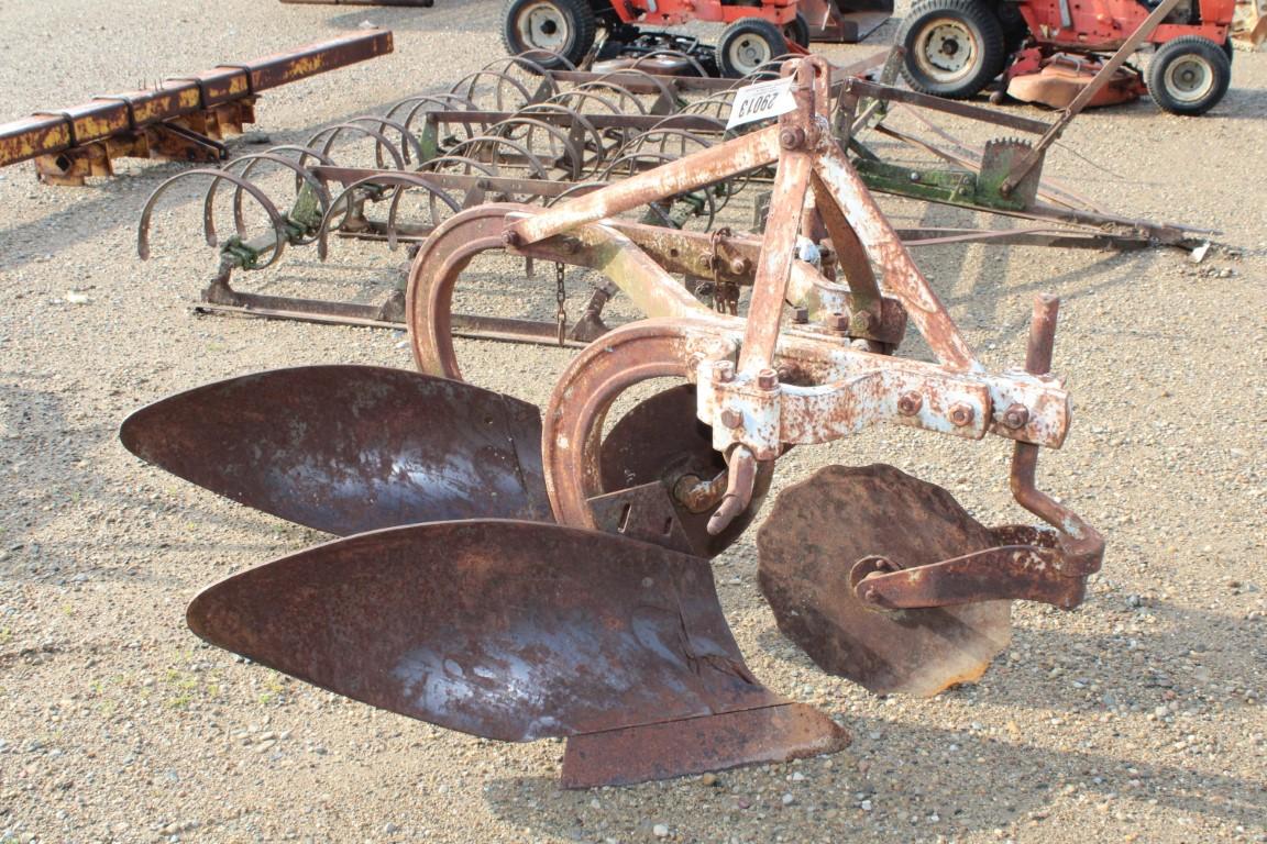 MASSEY FERGUSON 2BTM 3PT PLOW