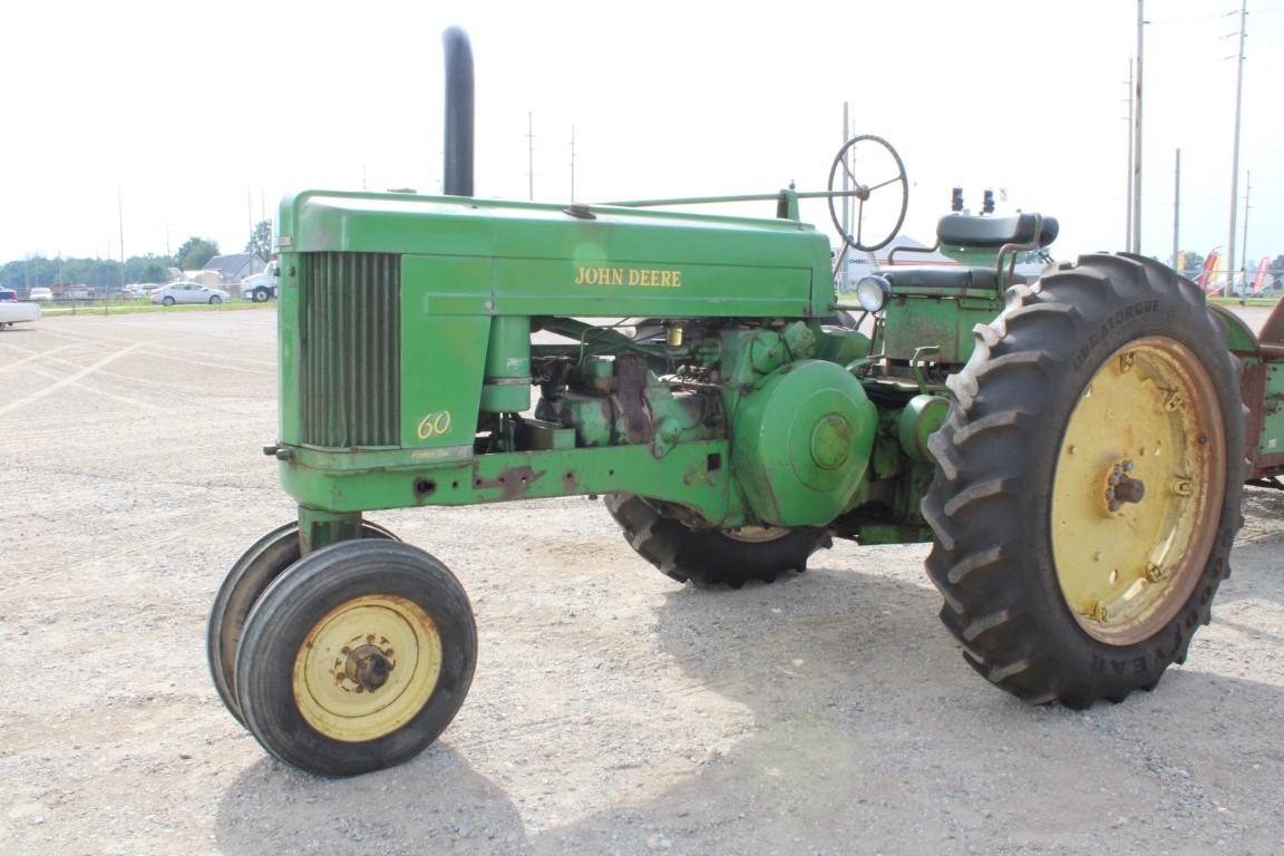 29933-JOHN DEERE 60