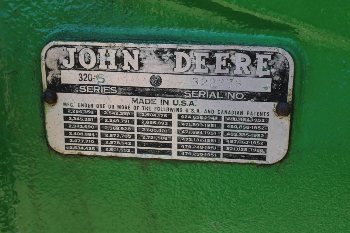 31569-JOHN DEERE 320V