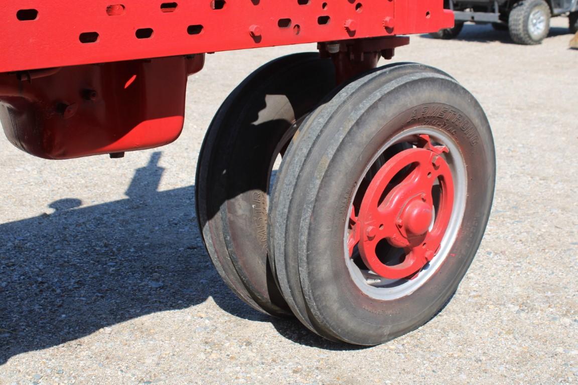 33271-FARMALL SUPER M