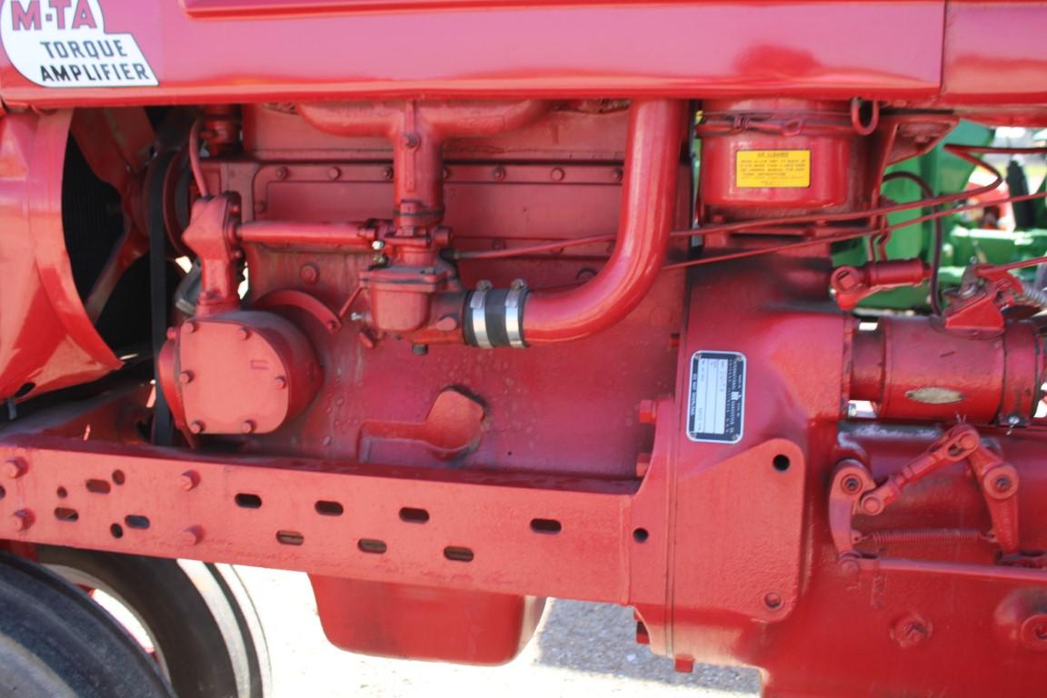 33271-FARMALL SUPER M