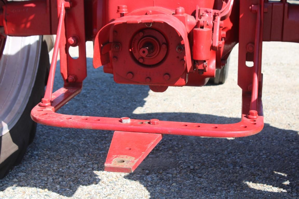 33271-FARMALL SUPER M