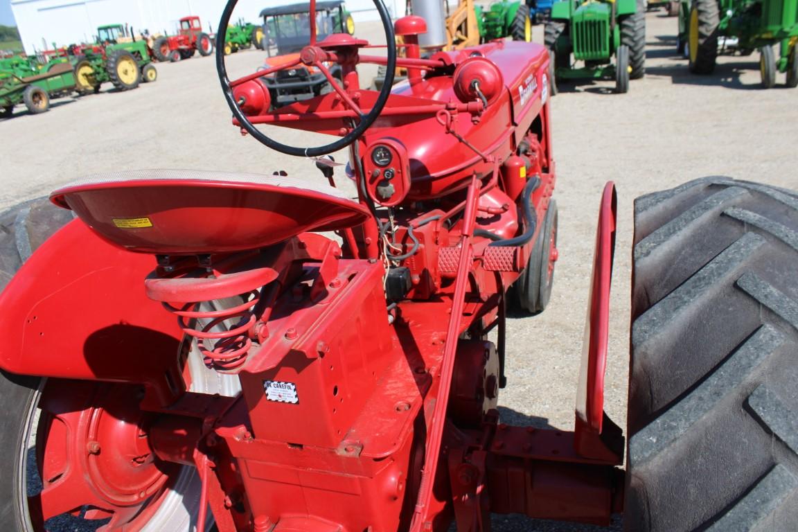 33271-FARMALL SUPER M