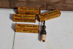 30926- (4) NOS RENTZ SPARK PLUGS