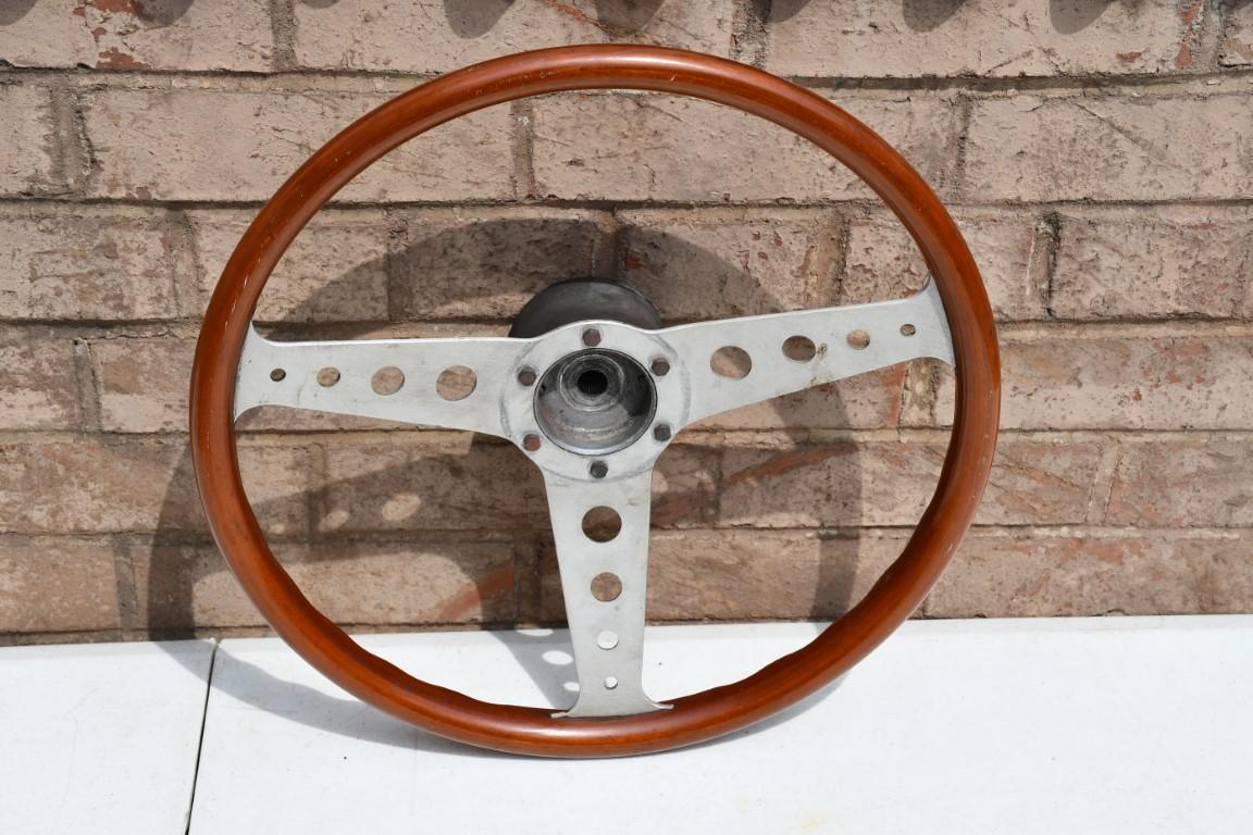 30987- STEERING WHEEL