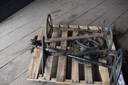 30518- STEERING WHEELS, SHAFTS & BOXES