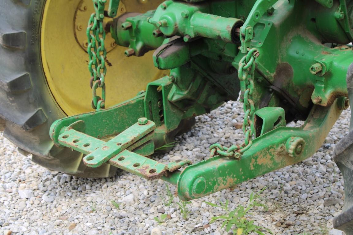 32081-JOHN DEERE MT