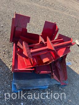 YEAR ROUND TRACTOR FENDERS & YEAR ROUND CAB PARTS