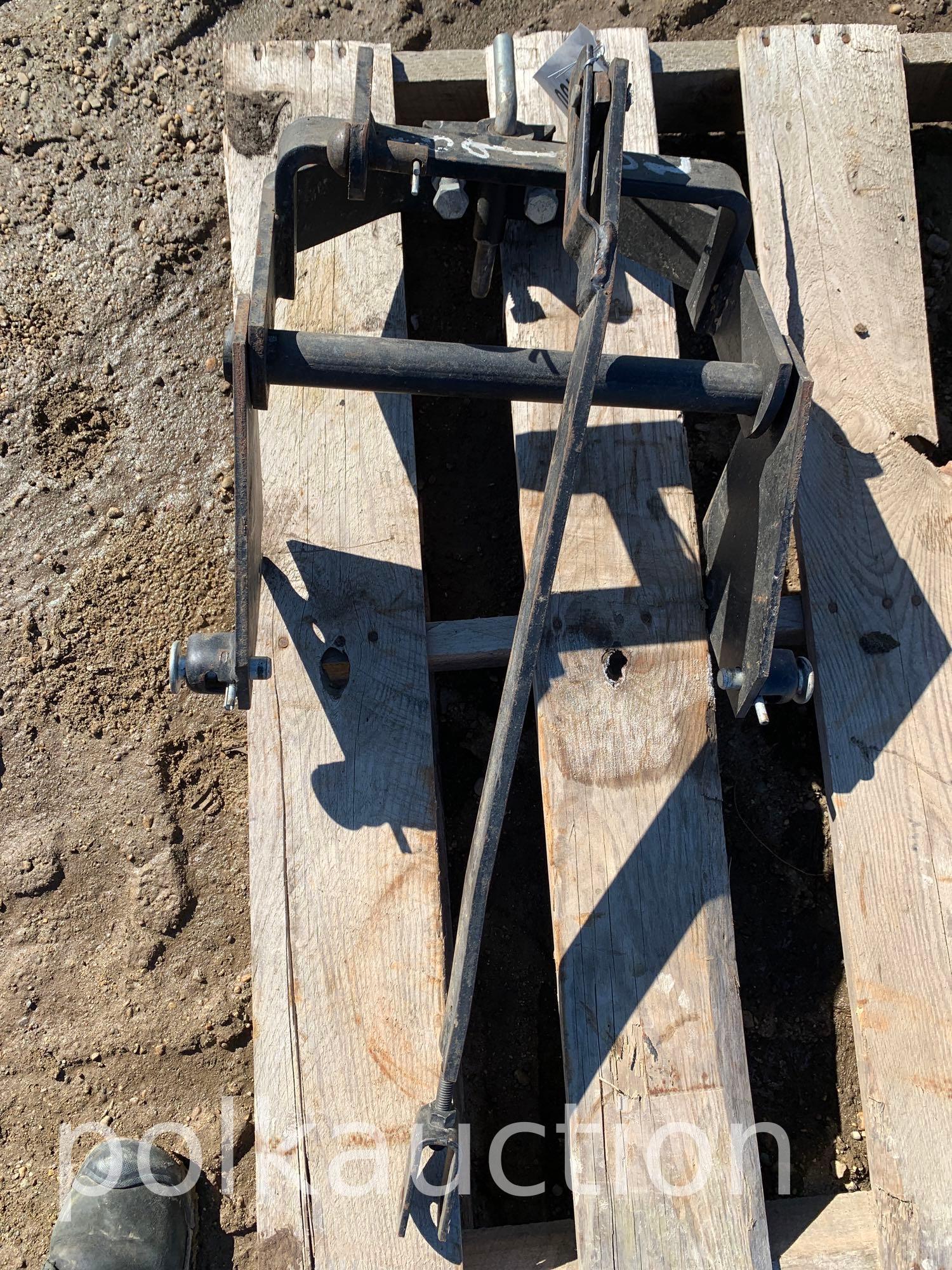 L&G HITCH