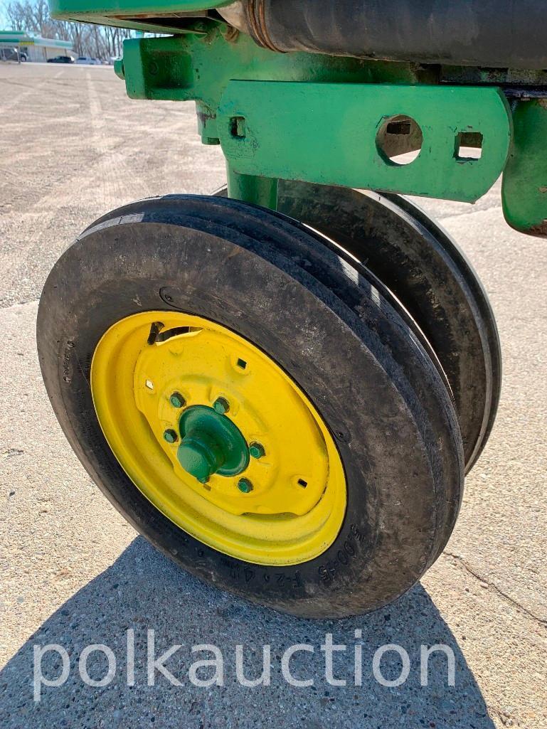 JOHN DEERE MT
