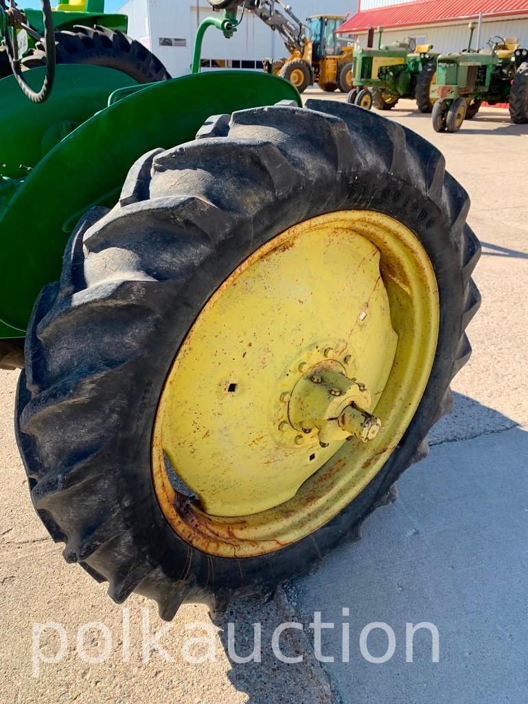 JOHN DEERE MT
