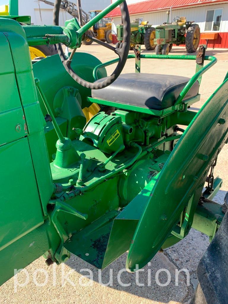JOHN DEERE MT
