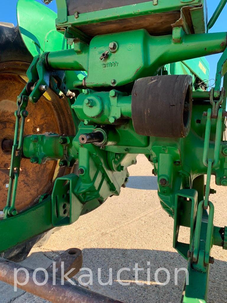 JOHN DEERE MT